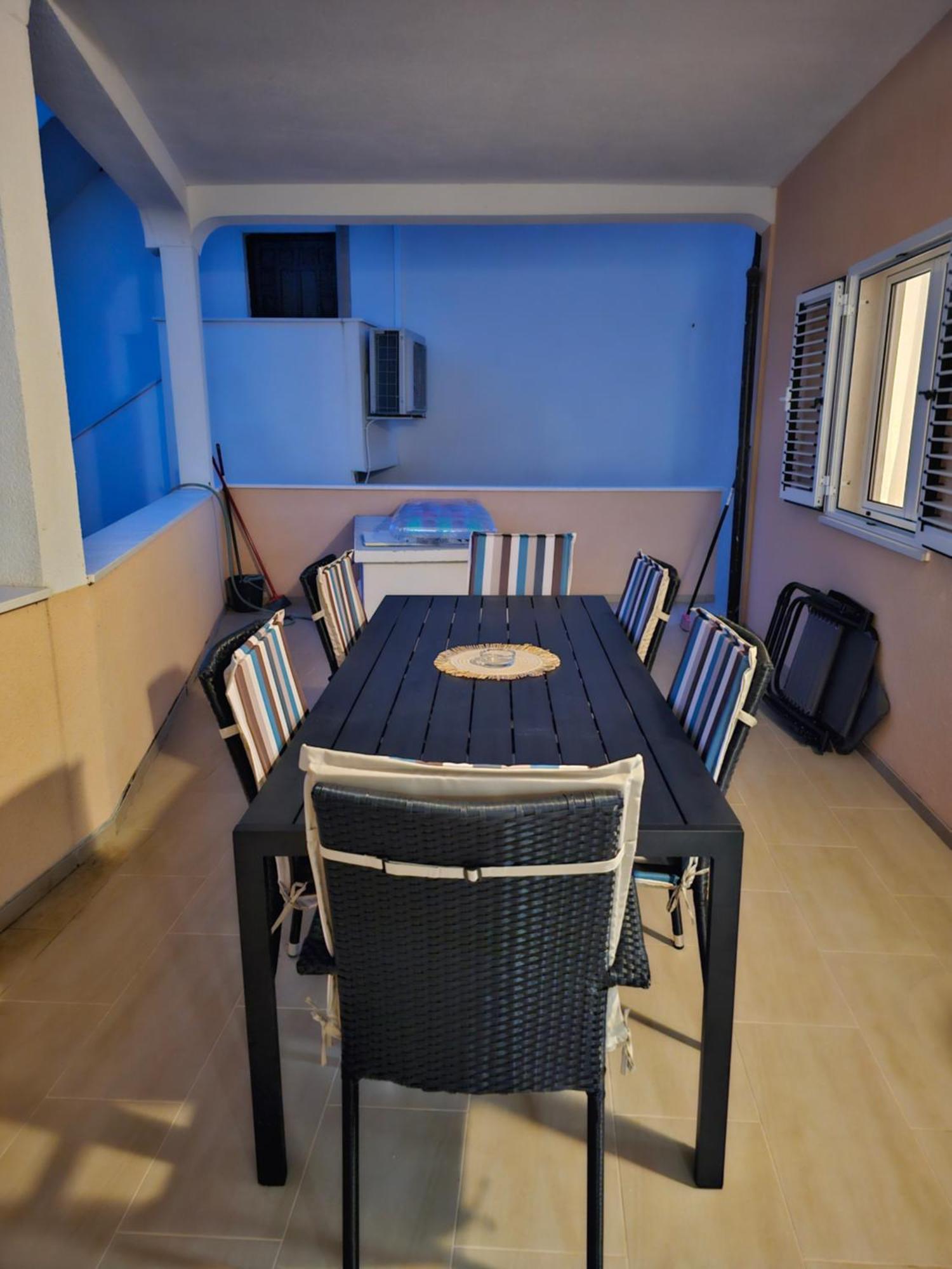 Apartments Lumi Рогозниця Екстер'єр фото